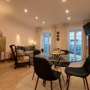 https://apartamentos-rosa-do-bairro-alto.hotels-lisbon-portugal.com